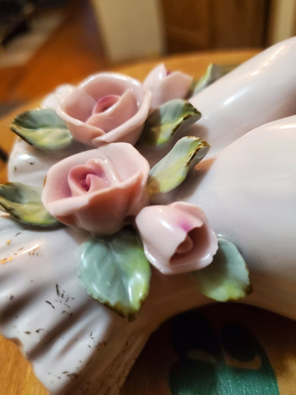 Vintage Mid-Century Porcelain Hand Jewelry Tray Vanity Dish w/ Roses - Picture 7 of 14